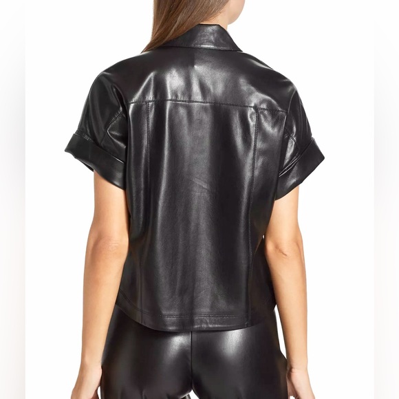 alice + olivia edyth vegan leather top | collared cropped button down | size XS - Picture 6 of 13